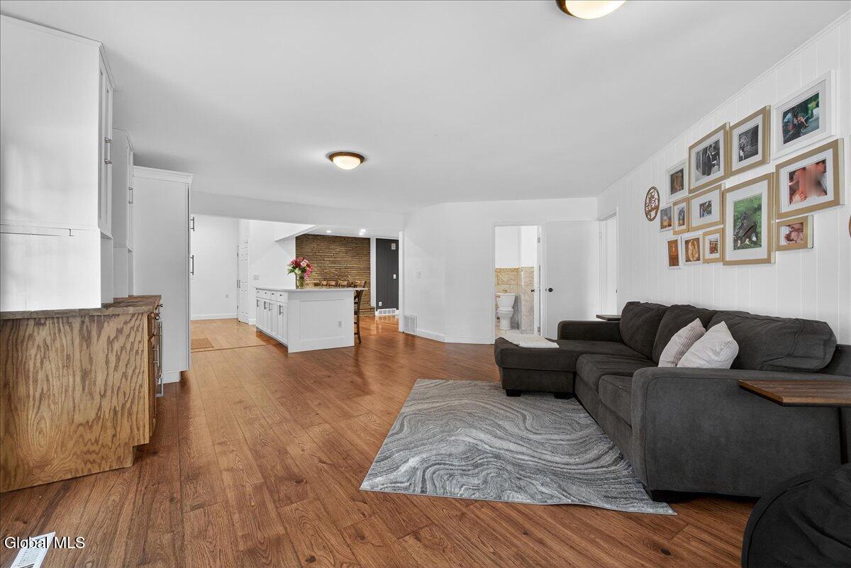 108 Governor Drive Glenville NY 12302