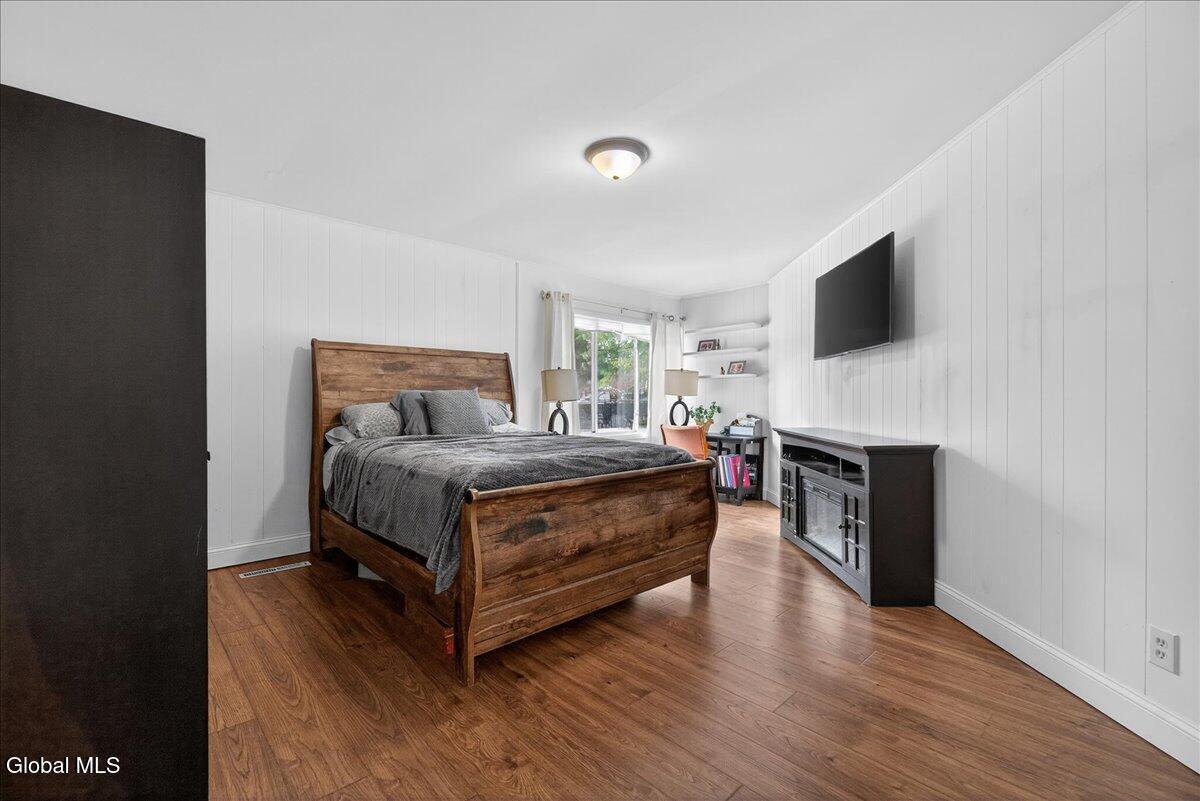 108 Governor Drive Glenville NY 12302