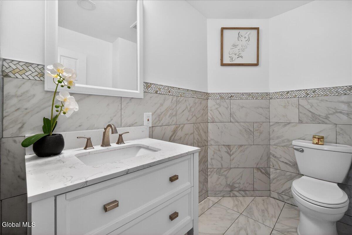 108 Governor Drive Glenville NY 12302