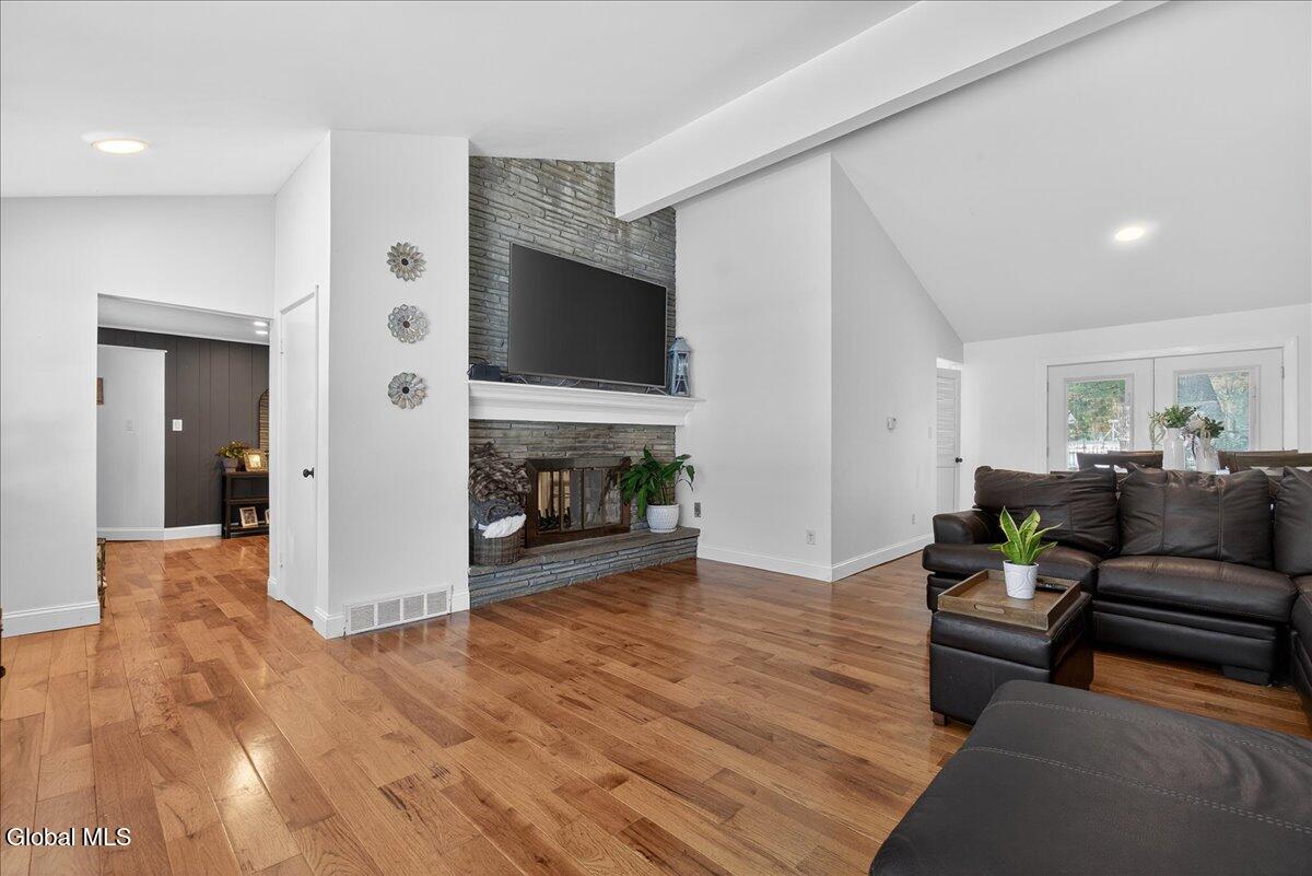 108 Governor Drive Glenville NY 12302