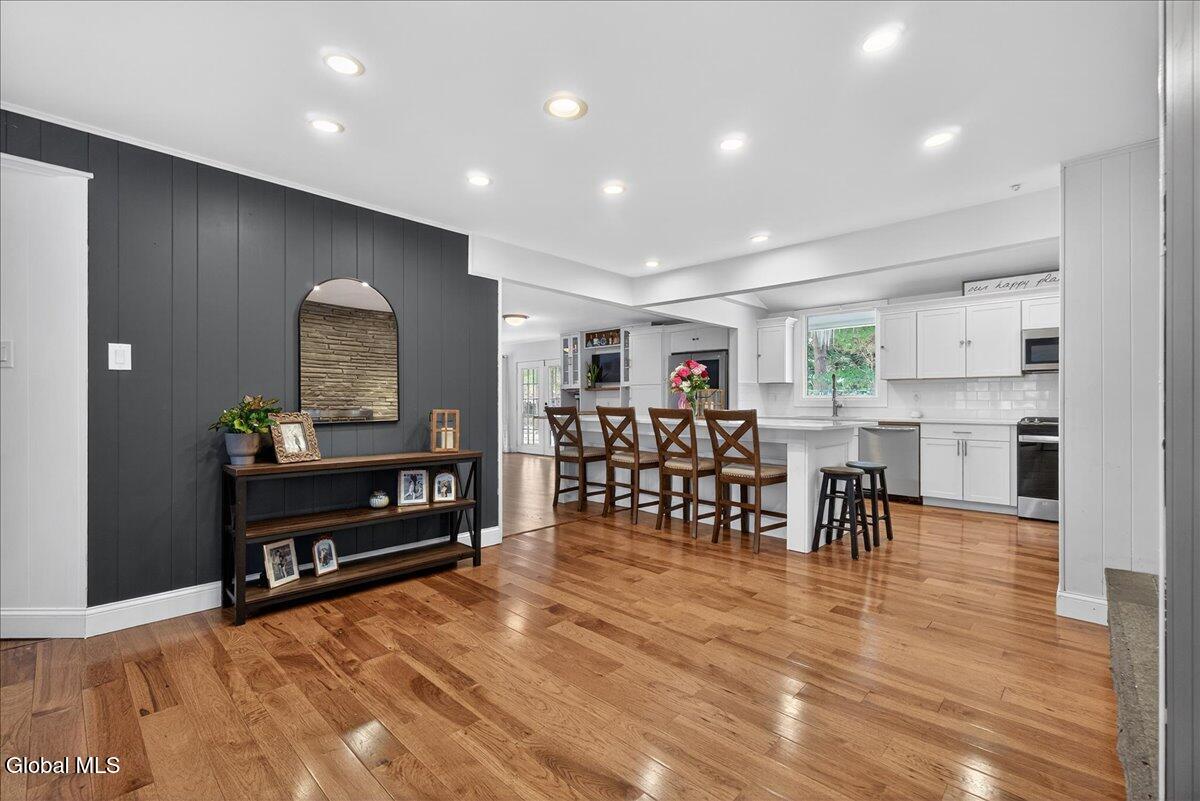 108 Governor Drive Glenville NY 12302