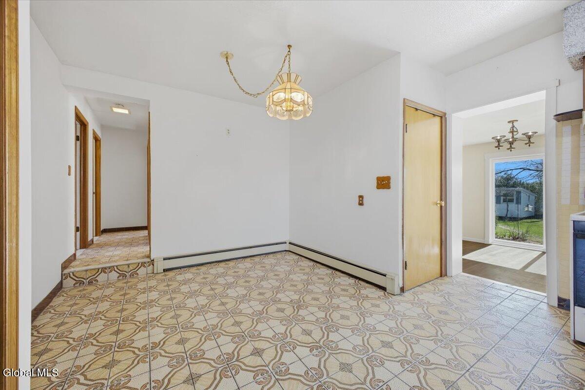 2734 Clyde Avenue Rotterdam NY 12306