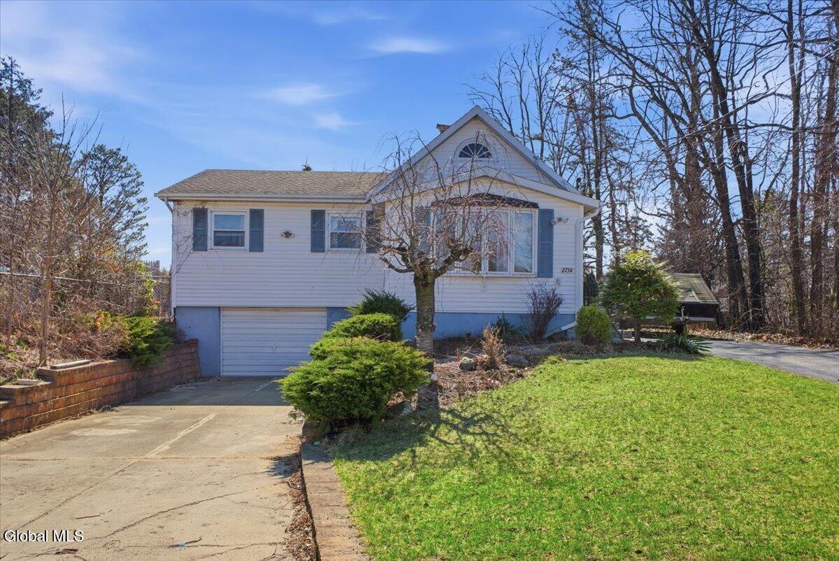 2734 Clyde Avenue Rotterdam NY 12306