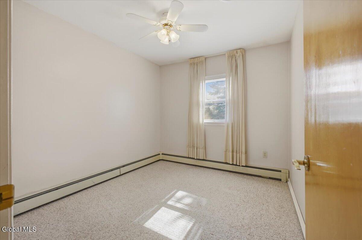 2734 Clyde Avenue Rotterdam NY 12306