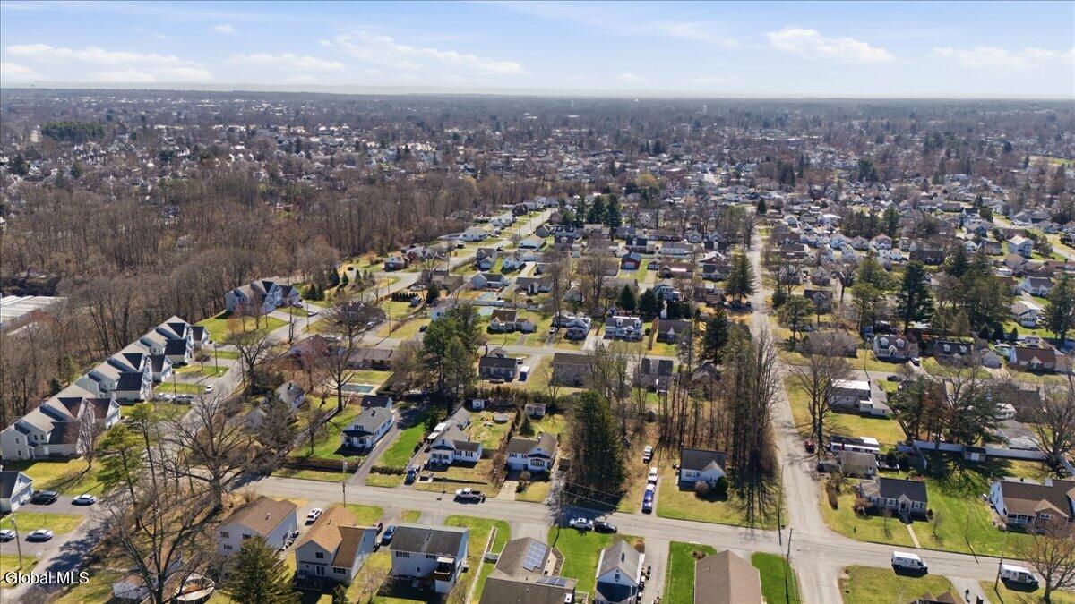 2734 Clyde Avenue Rotterdam NY 12306