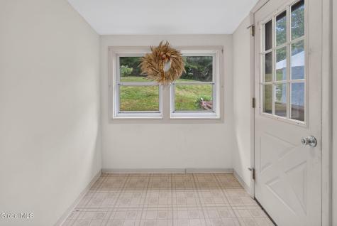 86 Mann Avenue Troy NY 12180