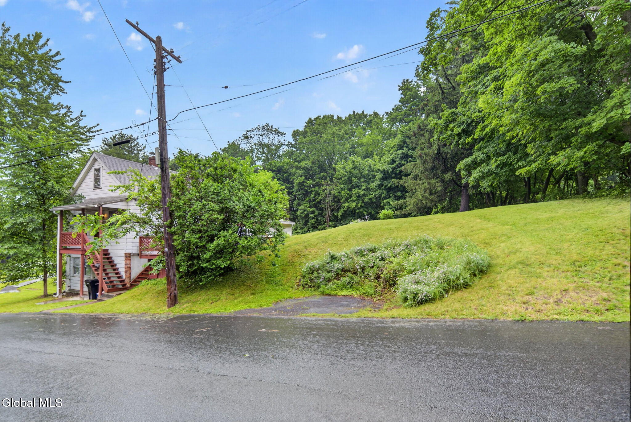 86 Mann Avenue Troy NY 12180