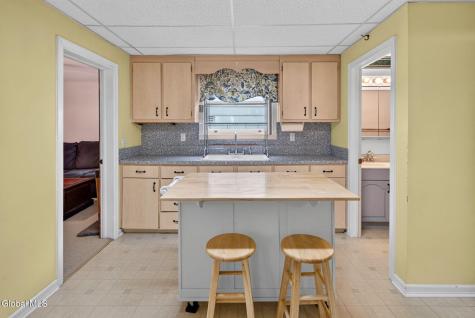 86 Mann Avenue Troy NY 12180