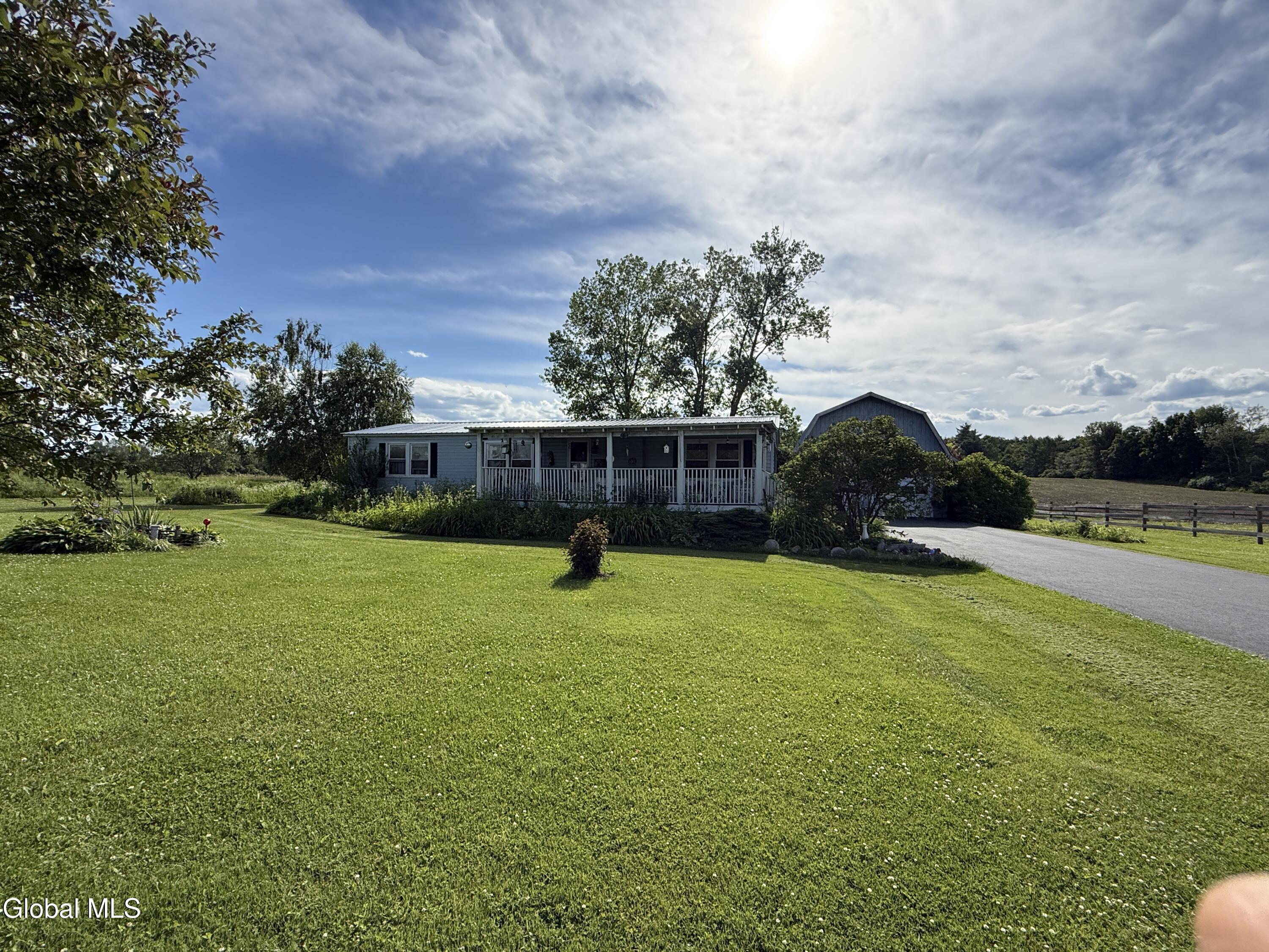 50 W Starbuck Lane Fort Ann NY 12827
