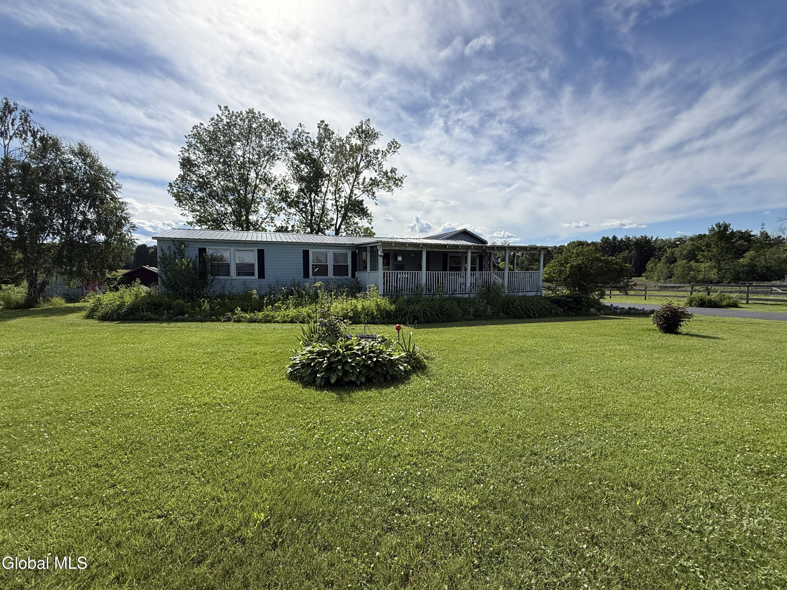 50 W Starbuck Lane Fort Ann NY 12827