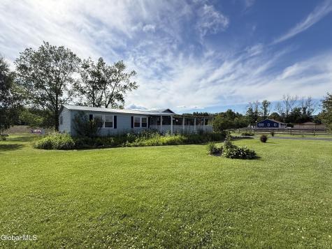 50 W Starbuck Lane Fort Ann NY 12827