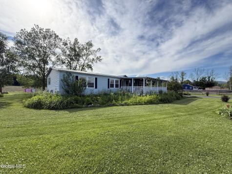 50 W Starbuck Lane Fort Ann NY 12827
