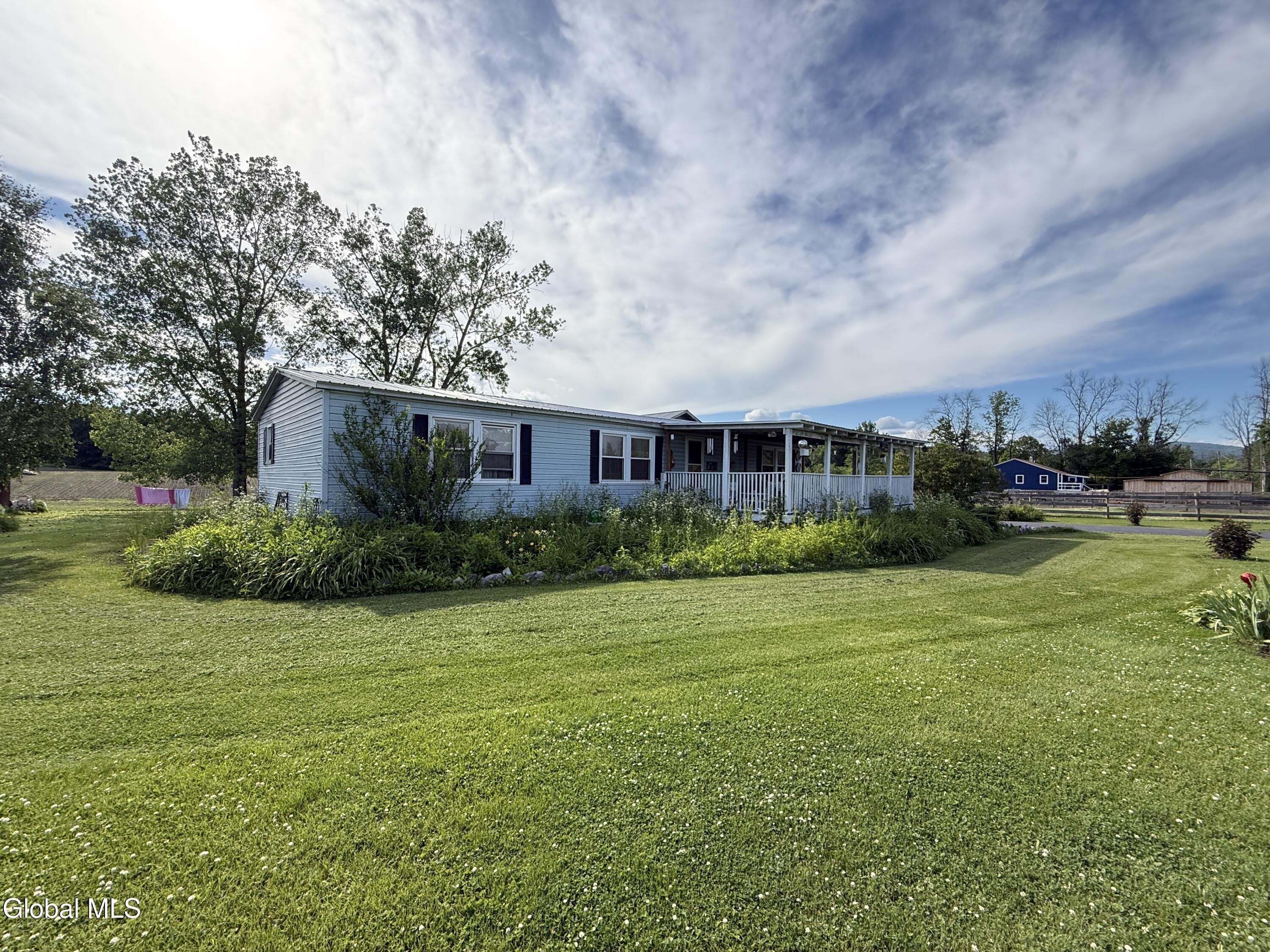 50 W Starbuck Lane Fort Ann NY 12827