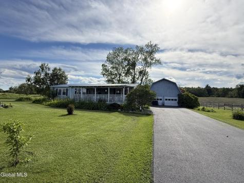 50 W Starbuck Lane Fort Ann NY 12827