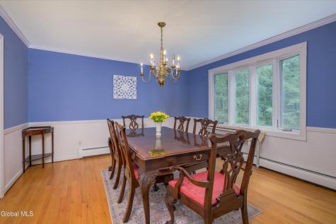 16 Macaffer Drive Menands NY 12204
