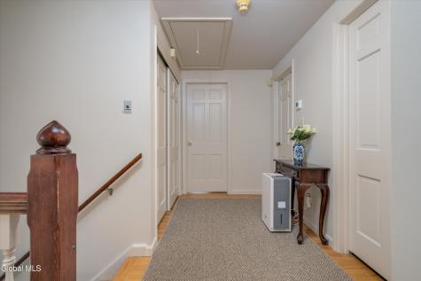16 Macaffer Drive Menands NY 12204
