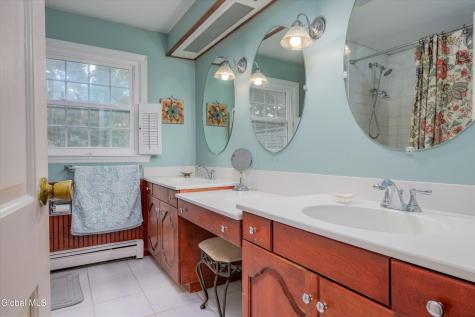 16 Macaffer Drive Menands NY 12204