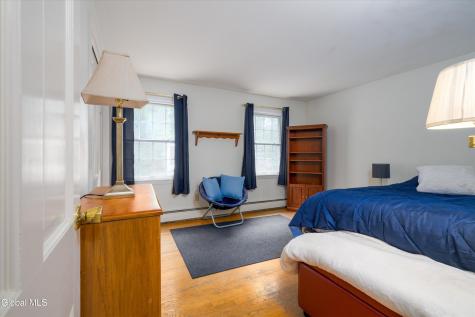 16 Macaffer Drive Menands NY 12204