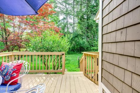 16 Macaffer Drive Menands NY 12204