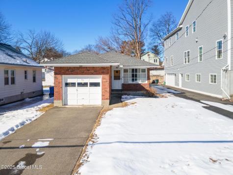 94 Eileen Street Albany NY 12203