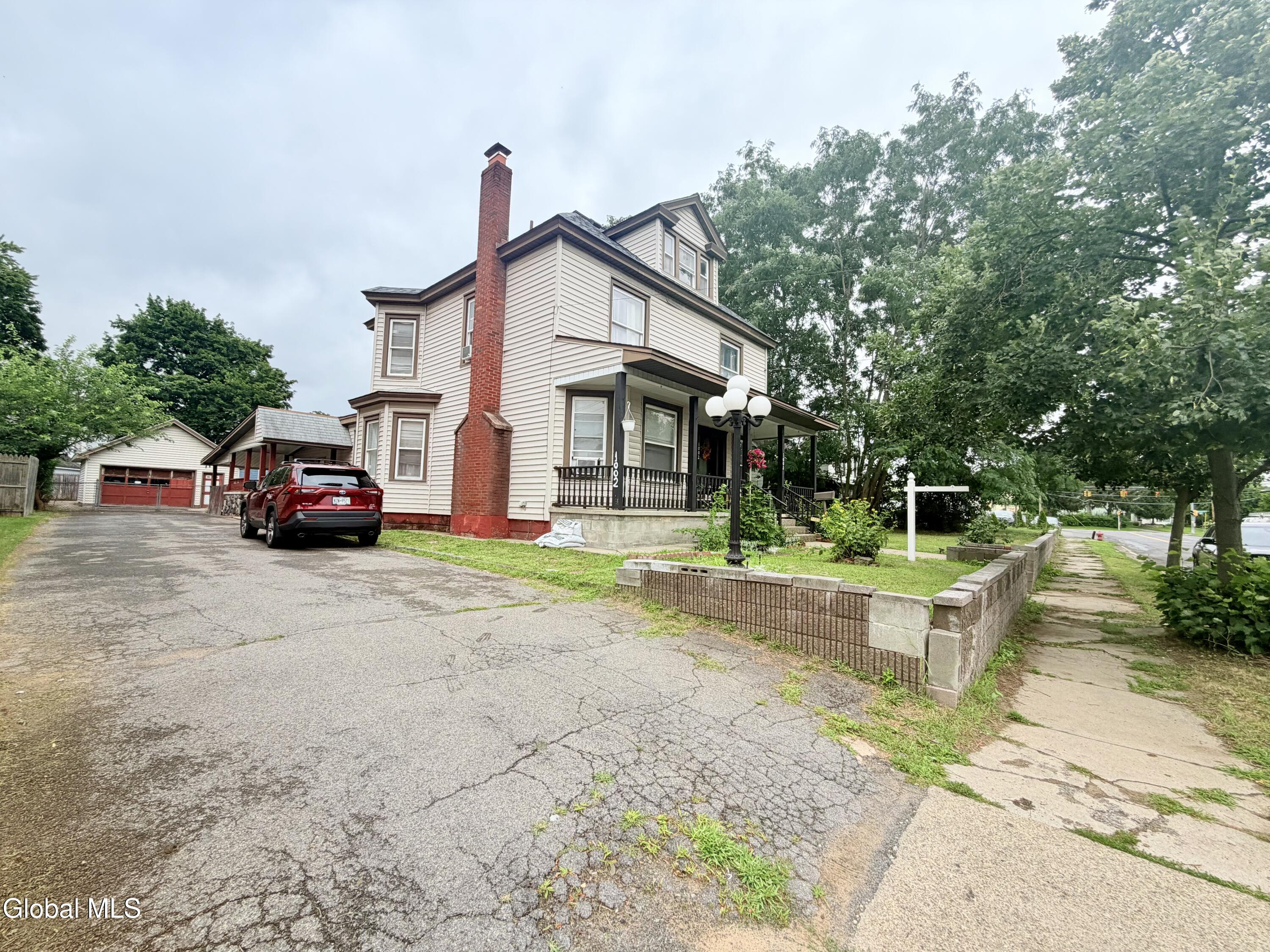 1002 Helderberg Avenue Schenectady NY 12306