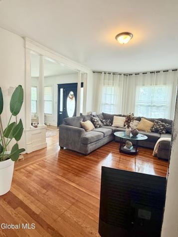 1002 Helderberg Avenue Schenectady NY 12306