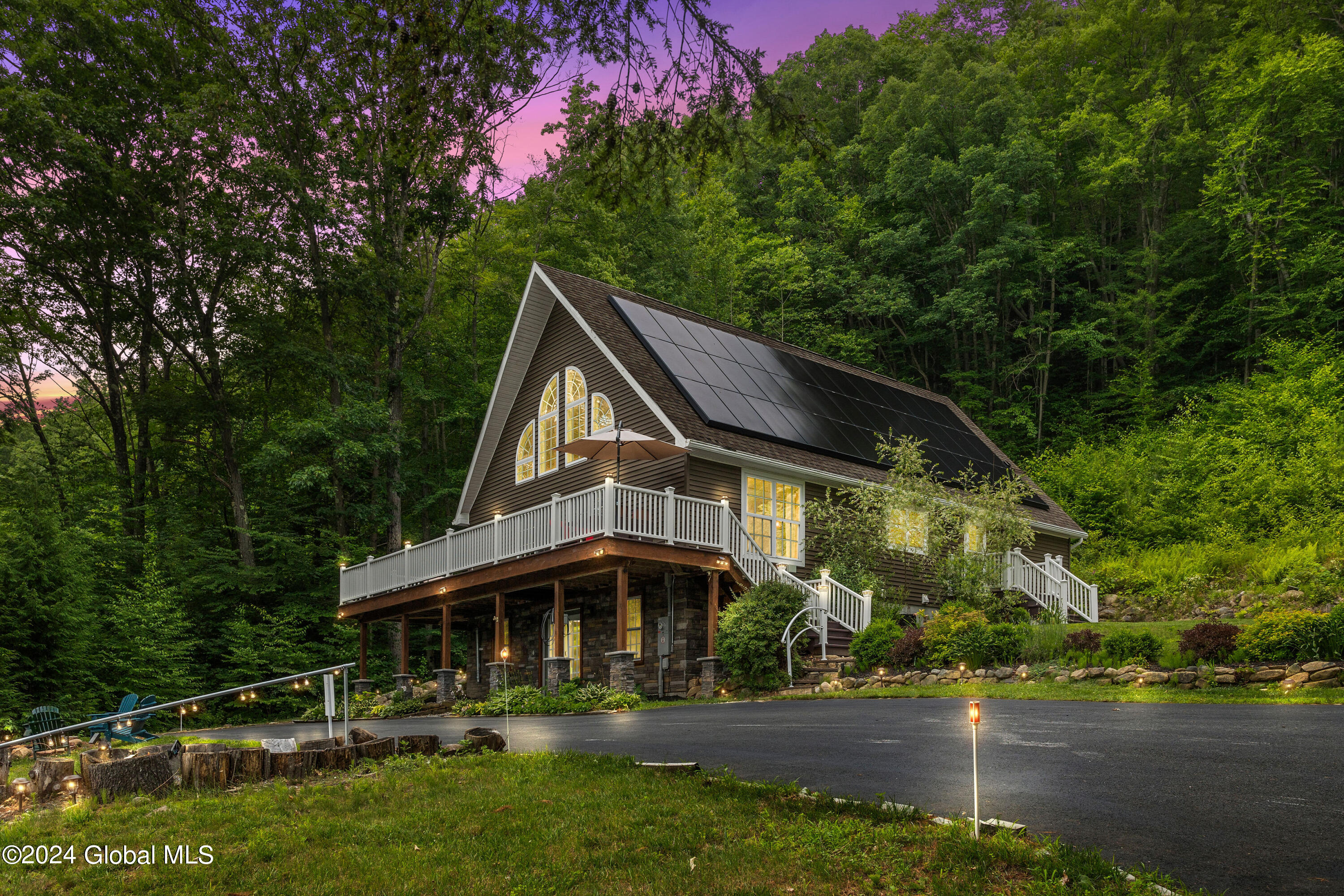 746 E River Drive Lake Luzerne NY 12846