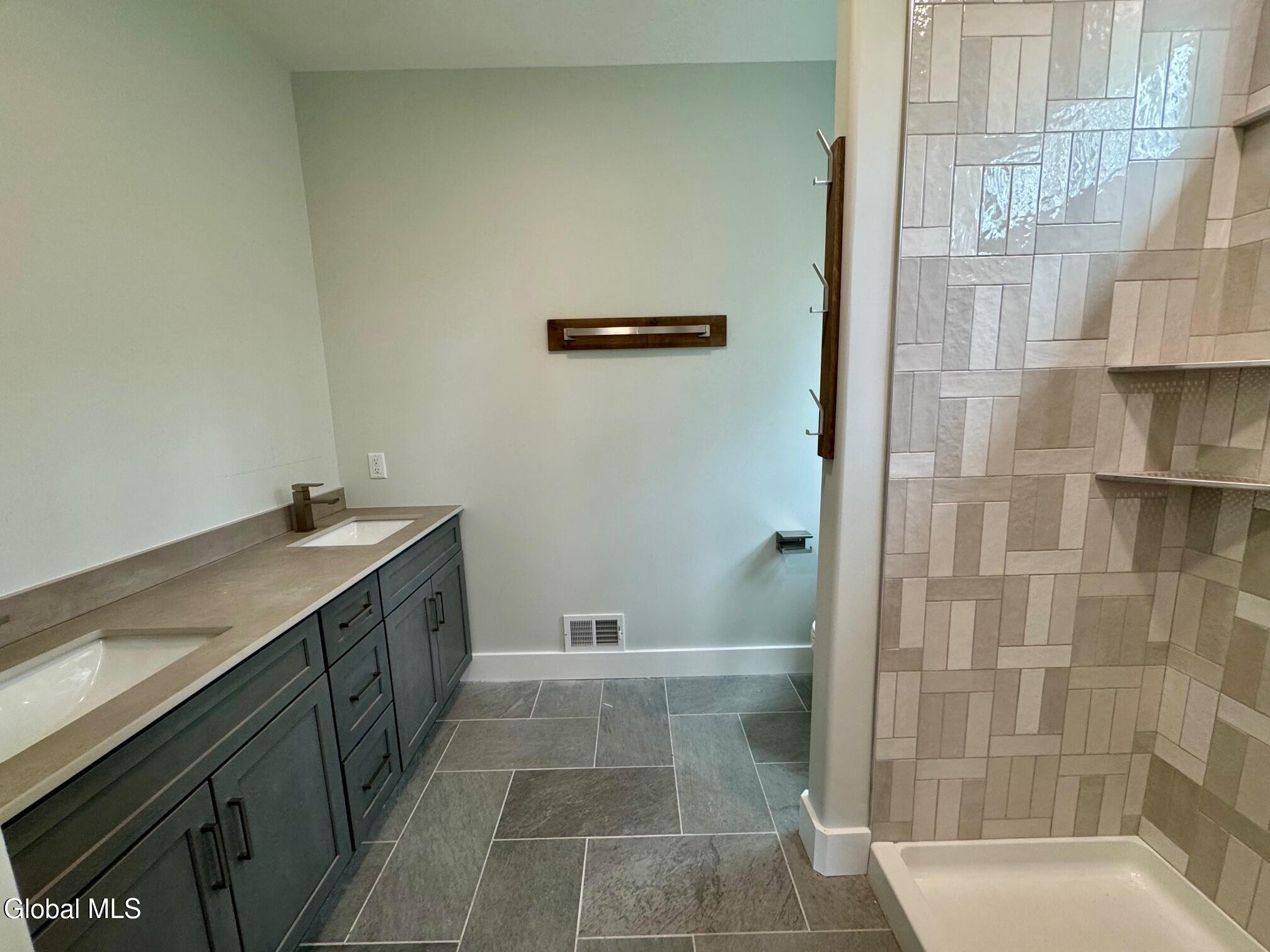 561 Lake Road Saratoga Springs NY 12866