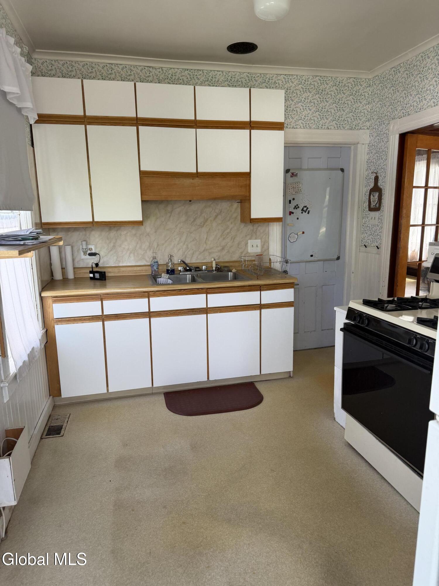52 Walnut Street Glens Falls NY 12801