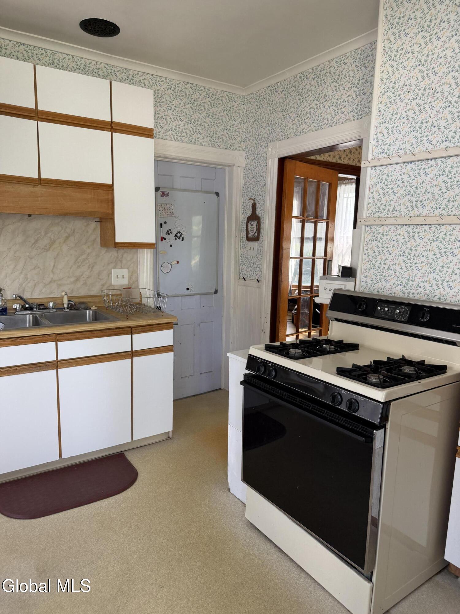 52 Walnut Street Glens Falls NY 12801