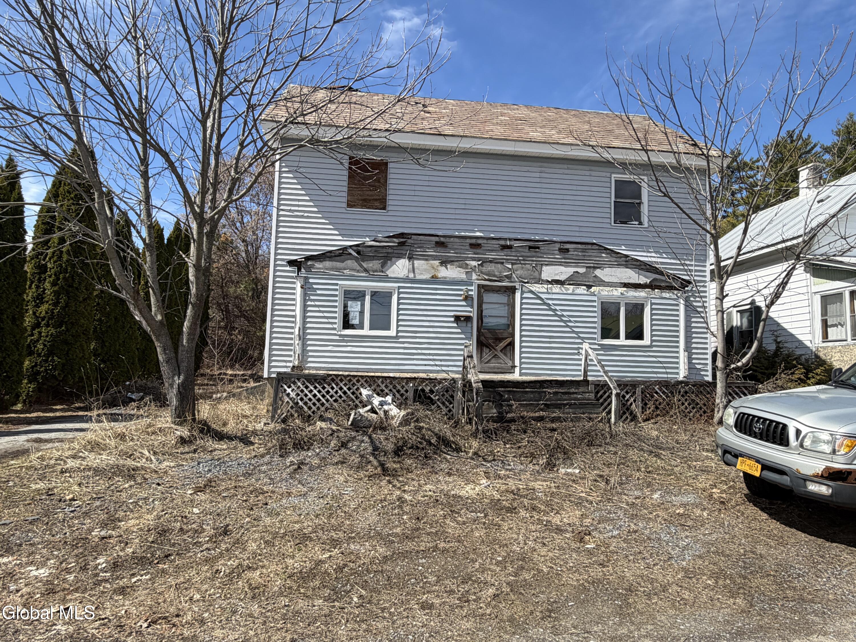 5 Waldo Place Port Henry NY 12974