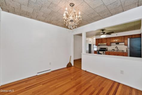 10 Brentwood Avenue Troy NY 12180
