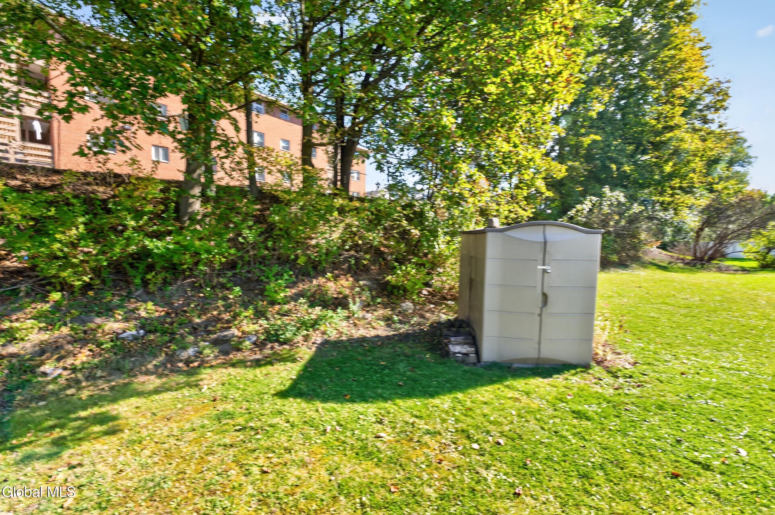 10 Brentwood Avenue Troy NY 12180