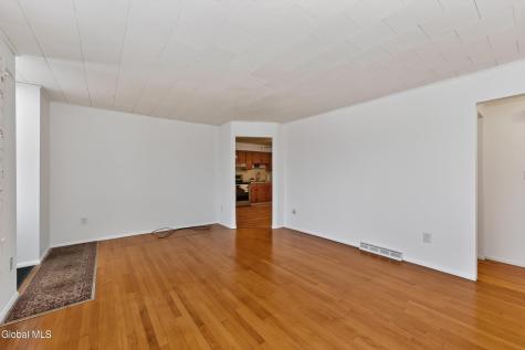 10 Brentwood Avenue Troy NY 12180