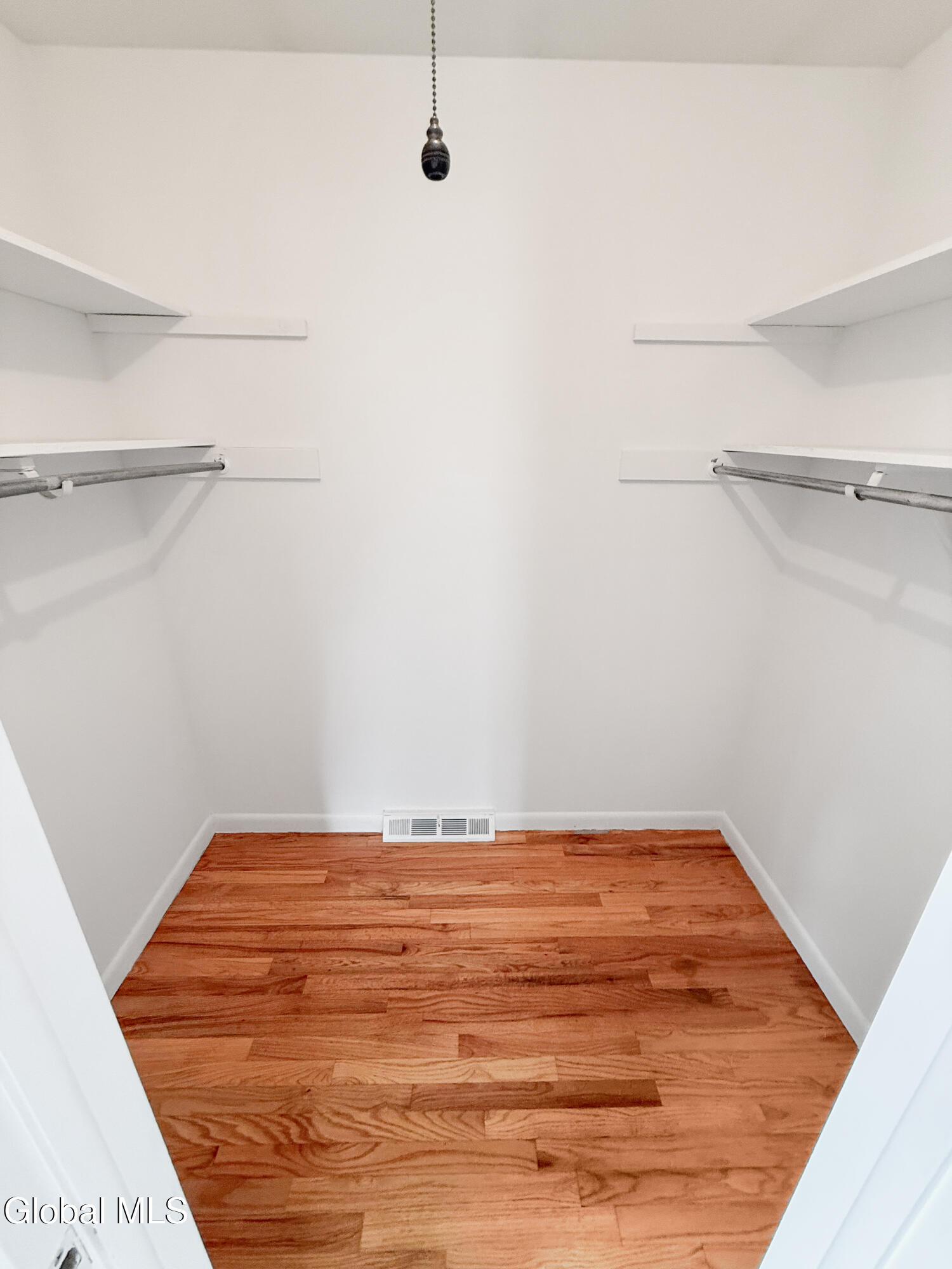 33 Fairway Avenue Delmar NY 12054
