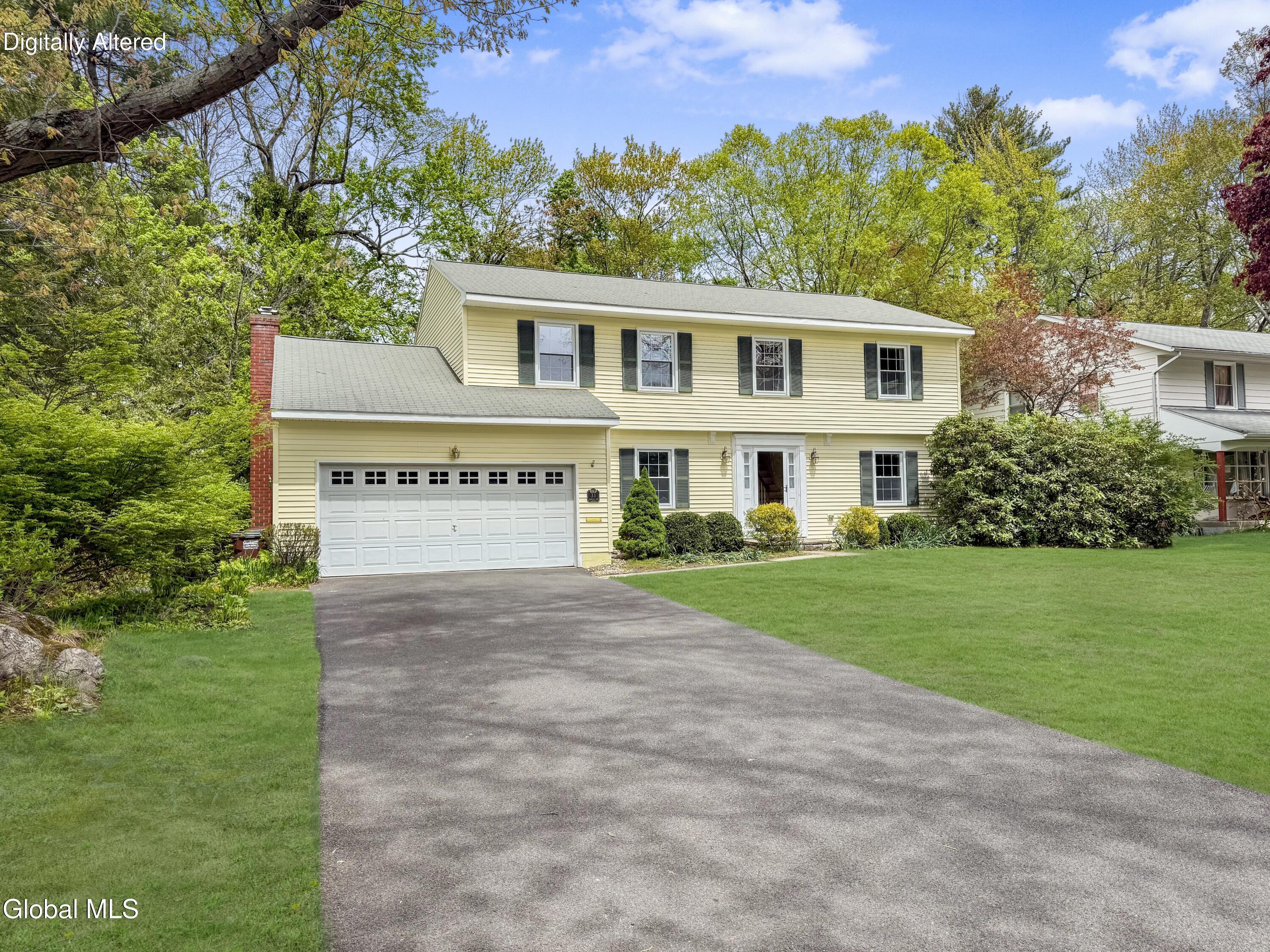 33 Fairway Avenue Delmar NY 12054