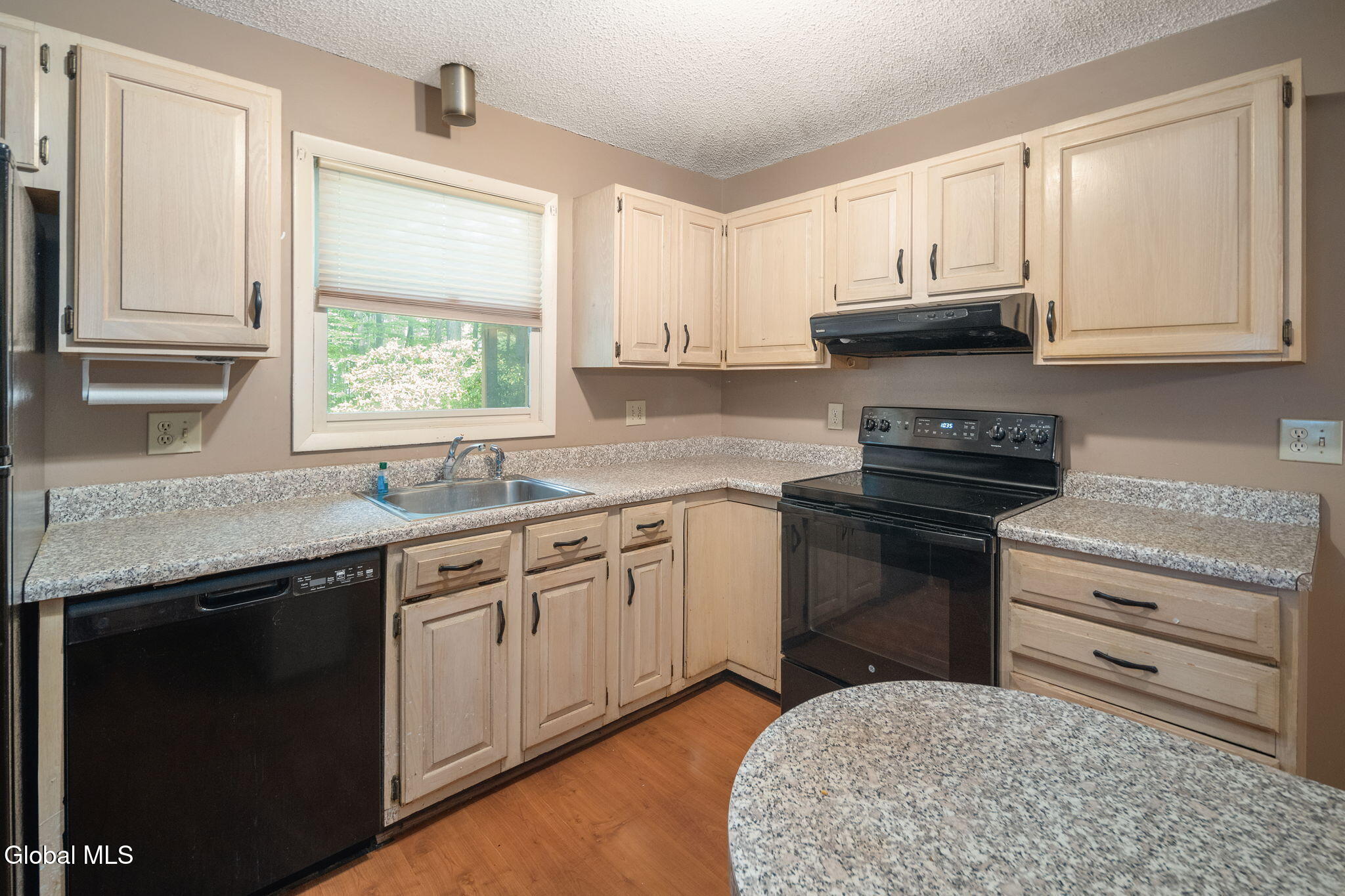 20 Longwood Drive Clifton Park NY 12065
