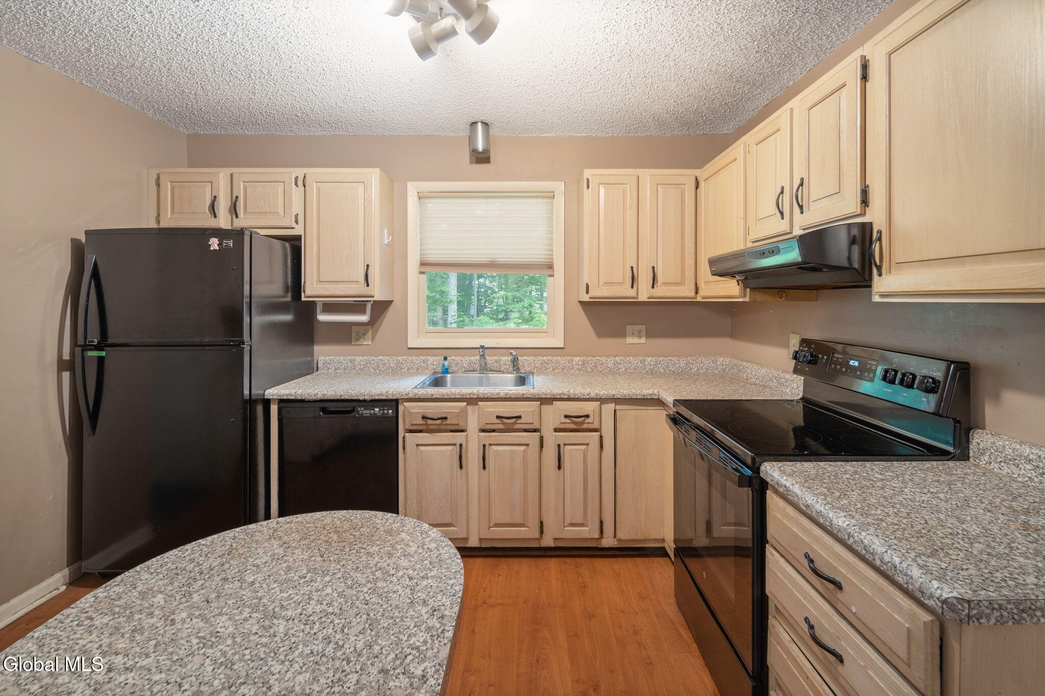 20 Longwood Drive Clifton Park NY 12065