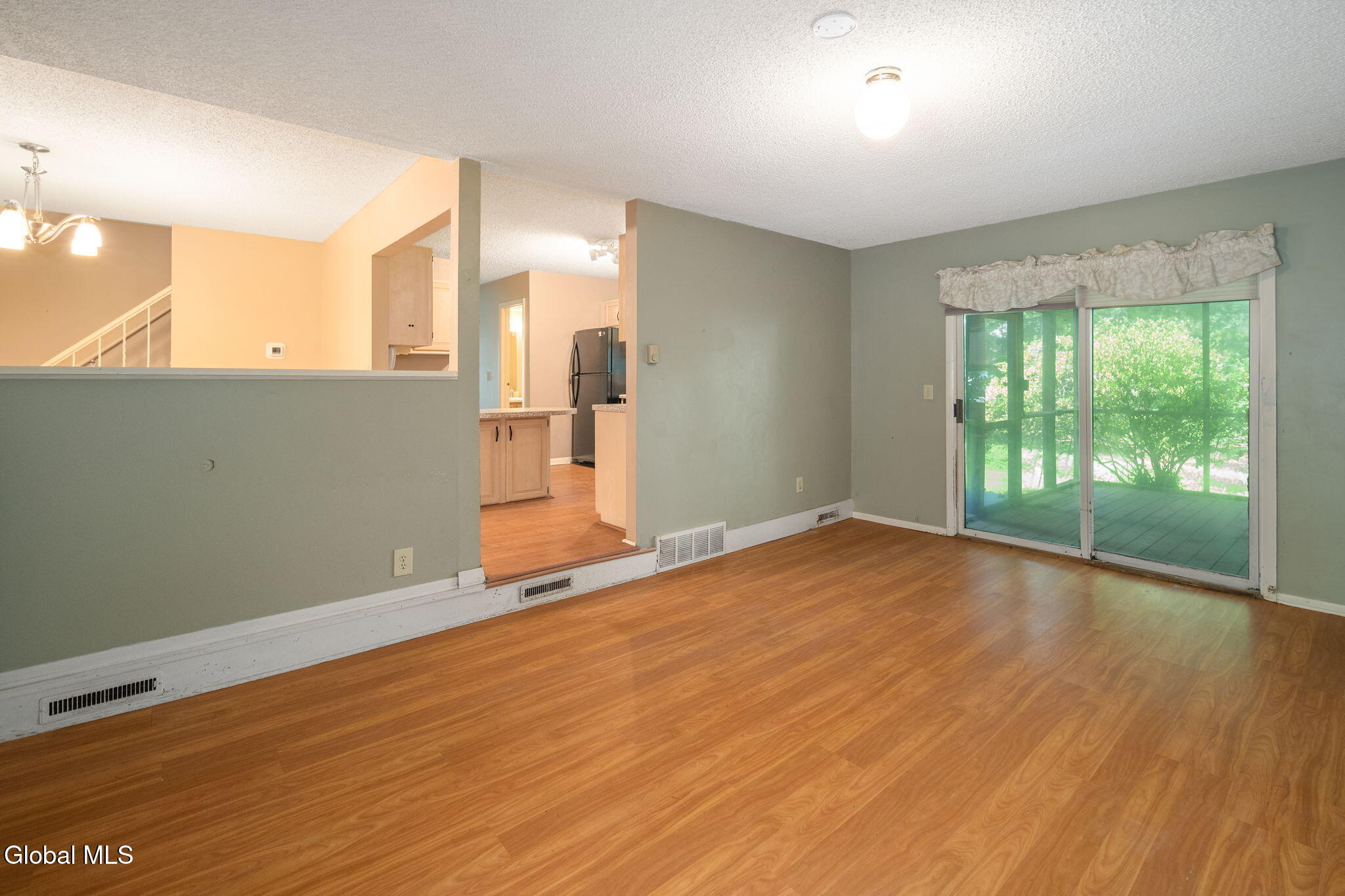 20 Longwood Drive Clifton Park NY 12065