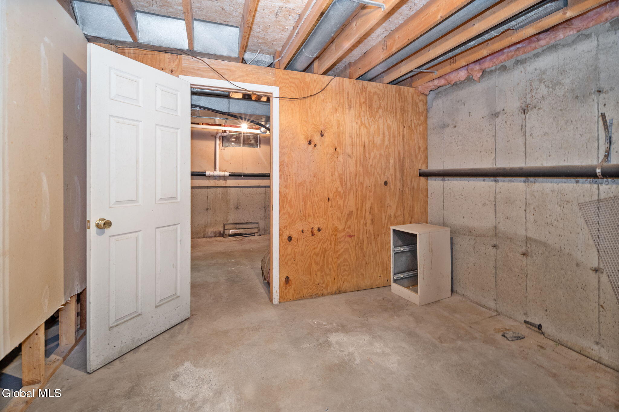 20 Longwood Drive Clifton Park NY 12065