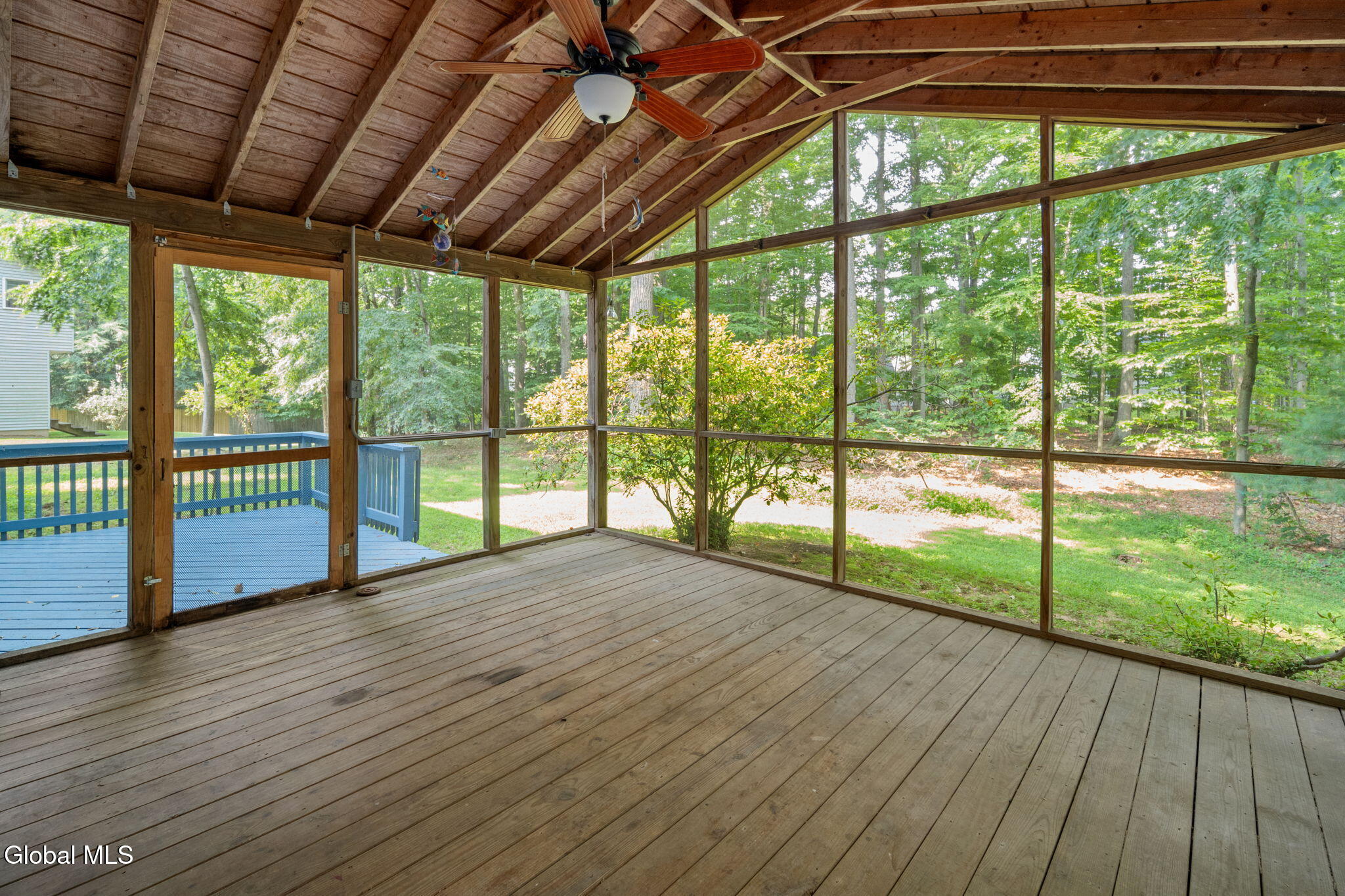 20 Longwood Drive Clifton Park NY 12065