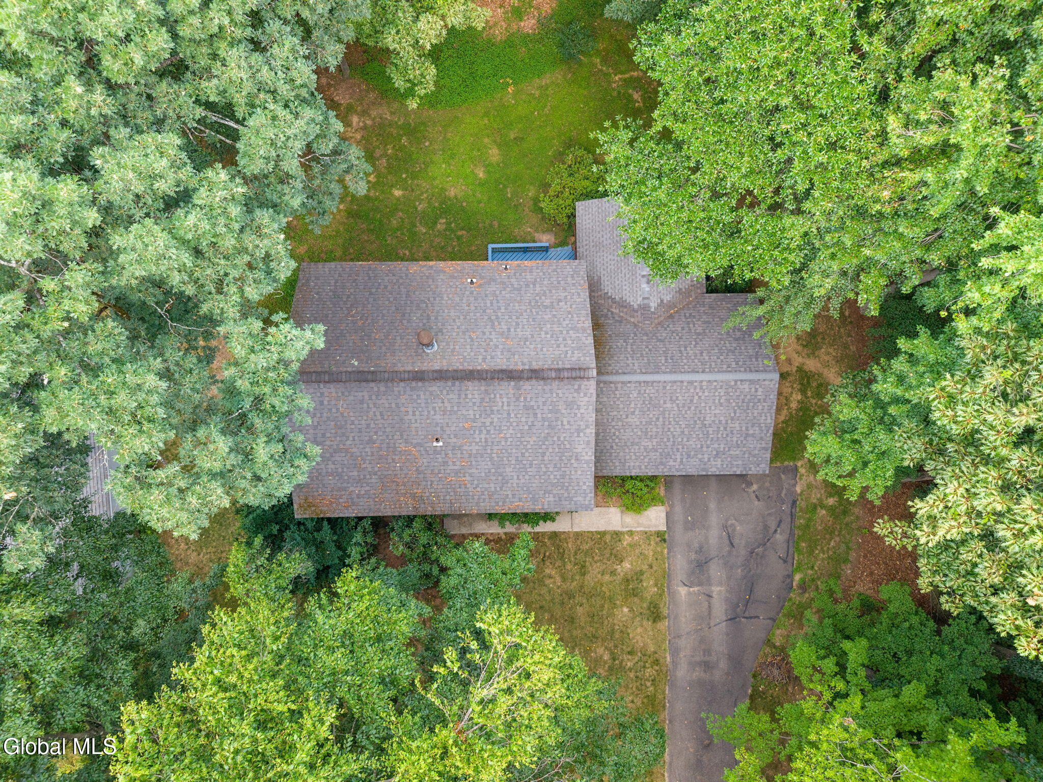 20 Longwood Drive Clifton Park NY 12065