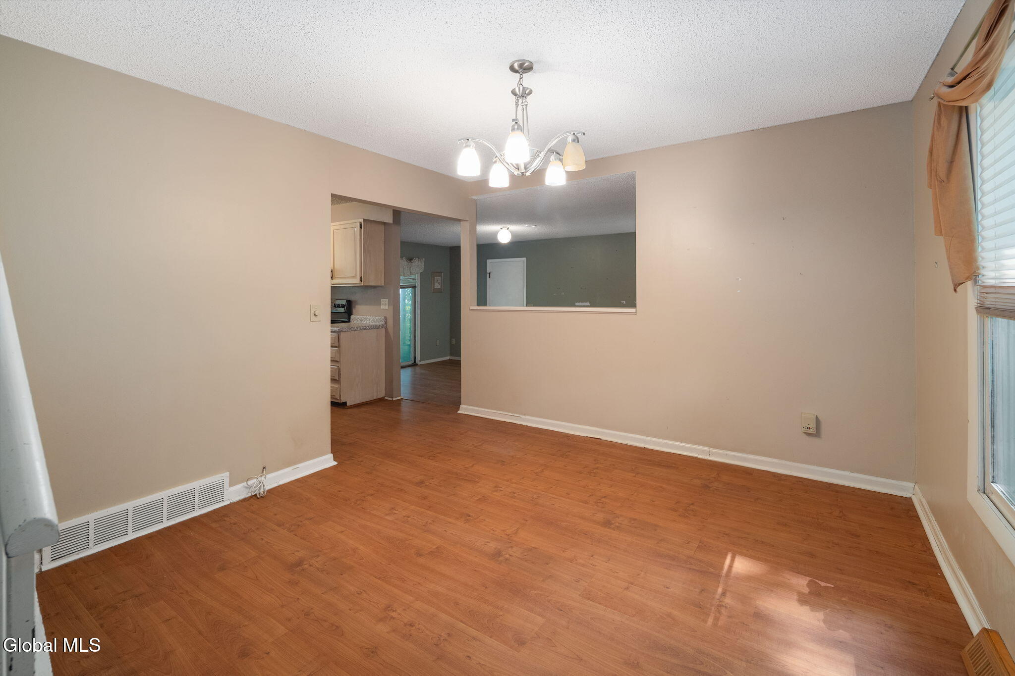 20 Longwood Drive Clifton Park NY 12065