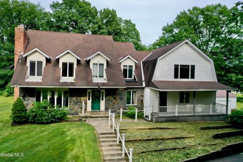 913 Hudson River Road Mechanicville NY 12118