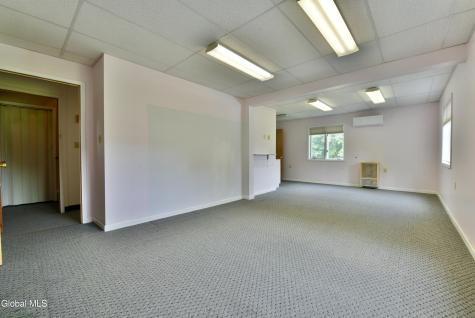 913 Hudson River Road Mechanicville NY 12118
