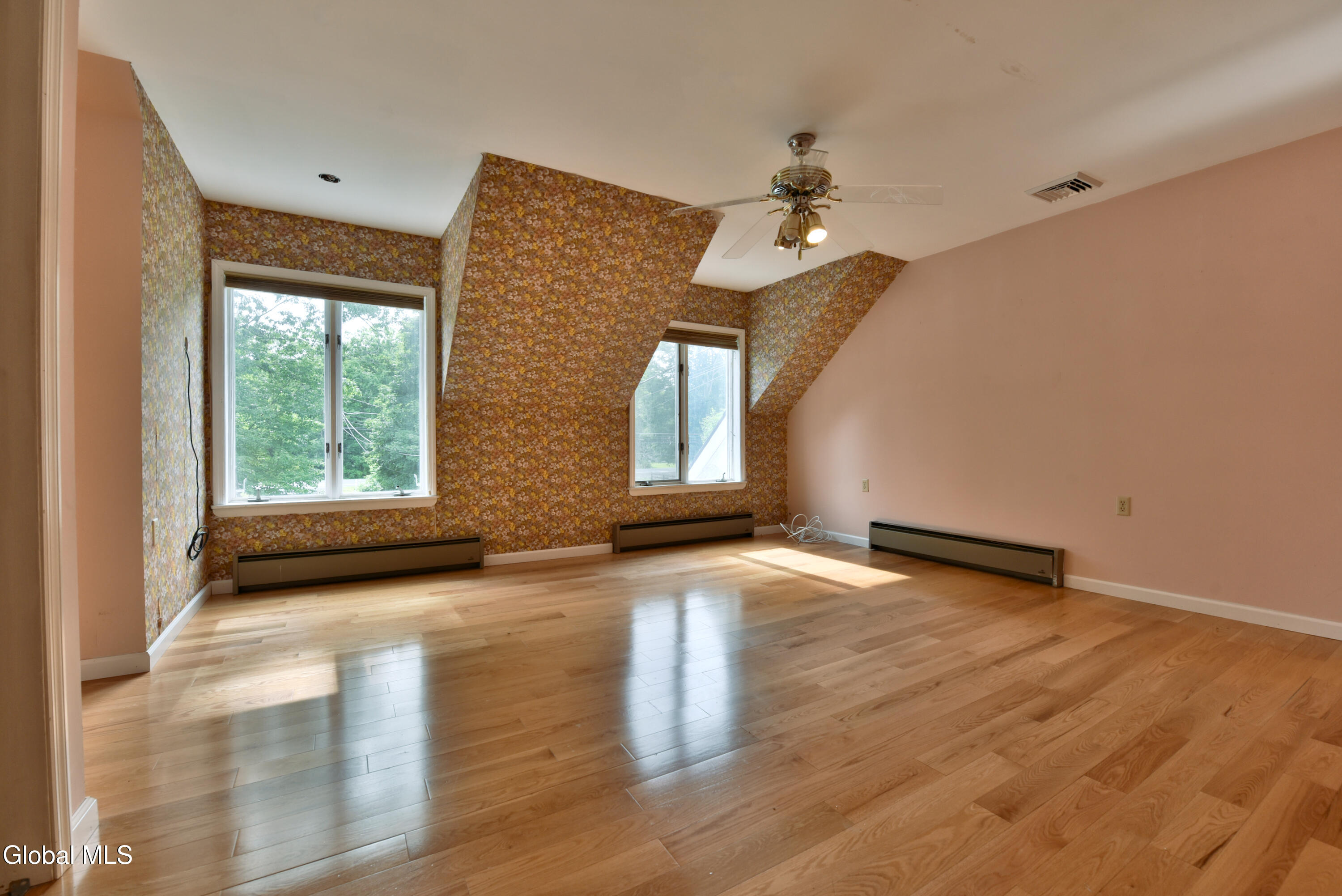 913 Hudson River Road Mechanicville NY 12118