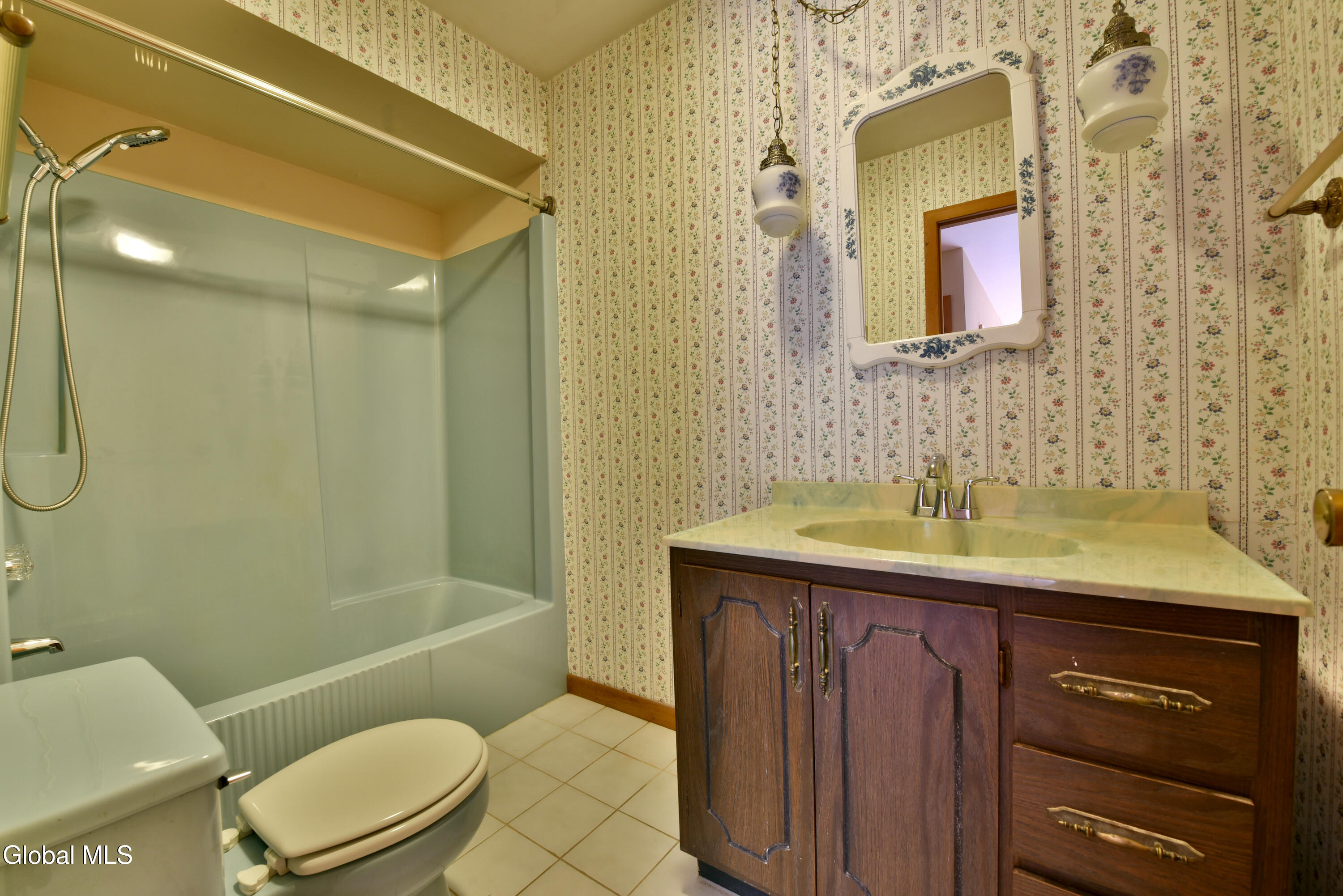 913 Hudson River Road Mechanicville NY 12118