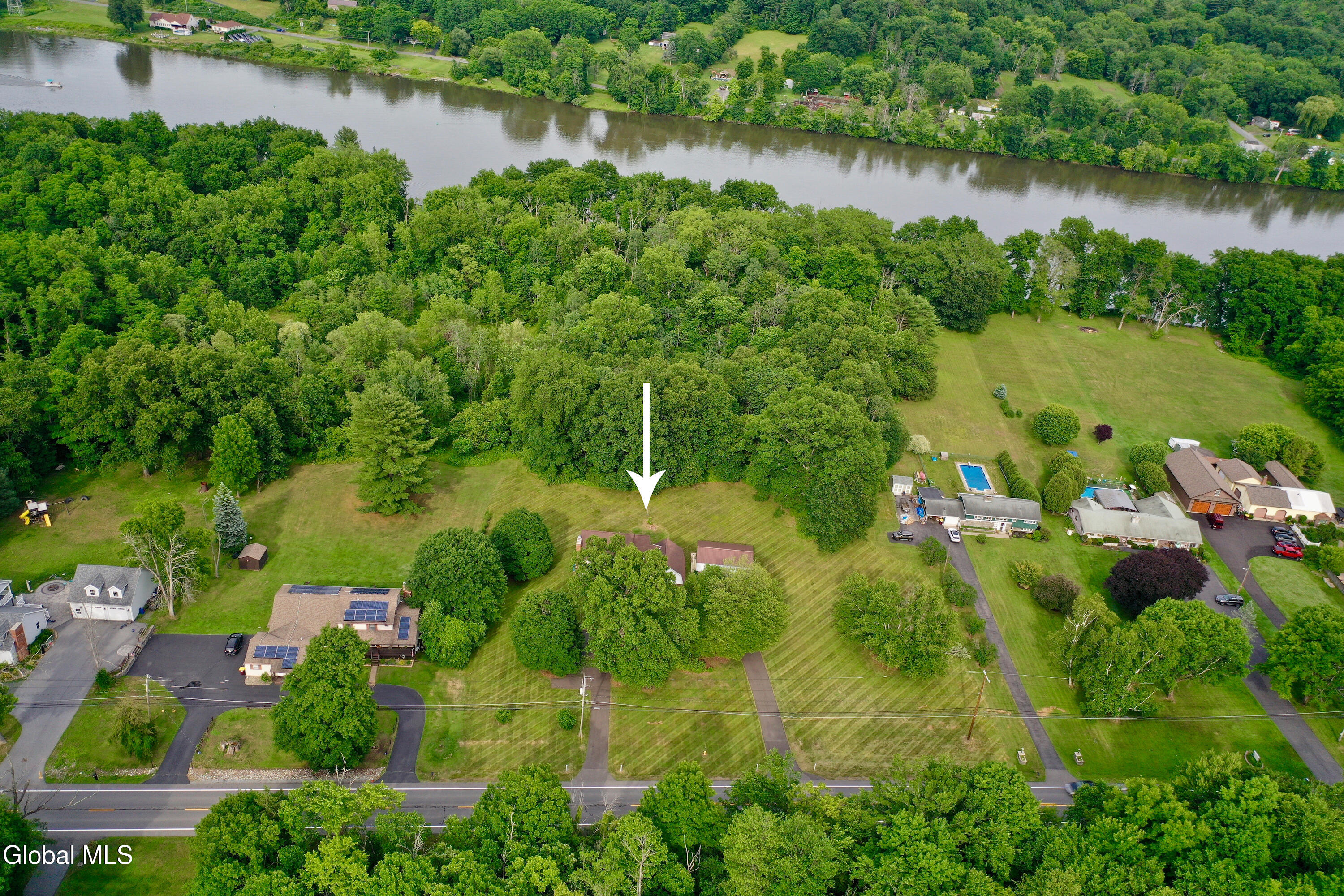 913 Hudson River Road Mechanicville NY 12118
