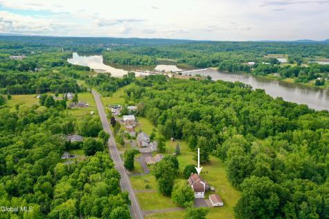 913 Hudson River Road Mechanicville NY 12118