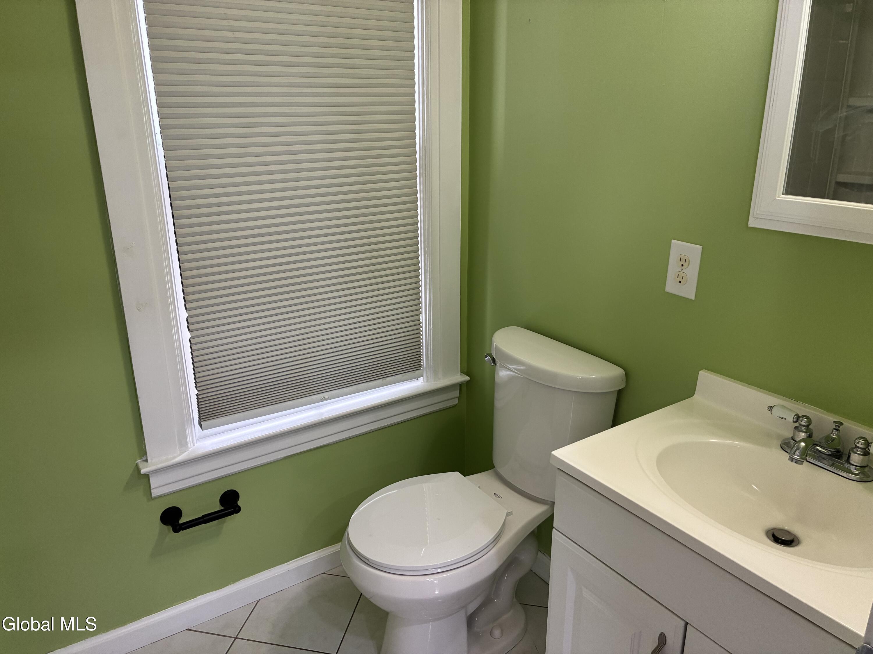 963 Maple Avenue Schenectady NY 12307